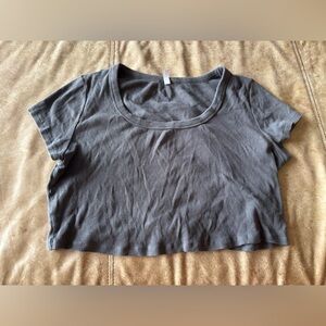 Grey ribbed baby tee from divided by H&M 3/$15!!